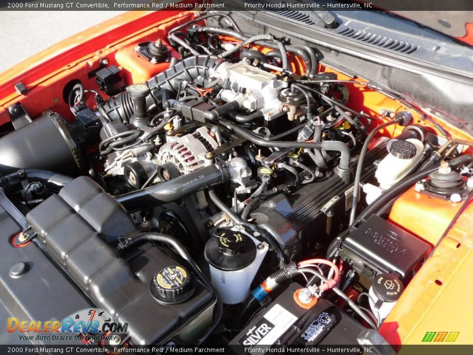 2000 Ford Mustang GT Convertible Performance Red / Medium Parchment Photo #15