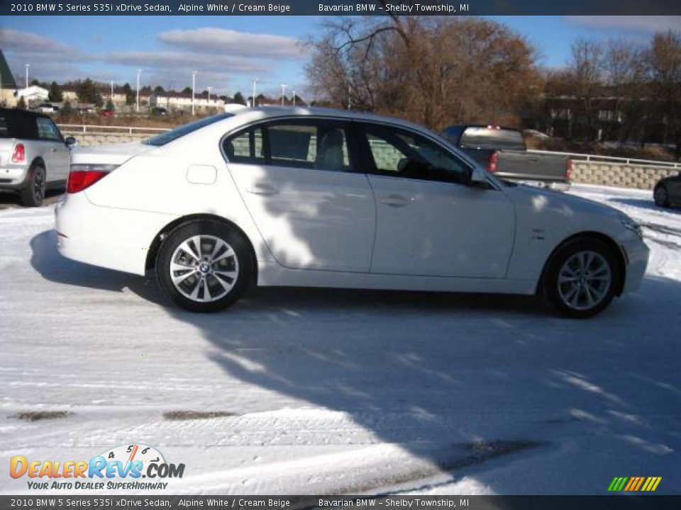 2010 BMW 5 Series 535i xDrive Sedan Alpine White / Cream Beige Photo #6
