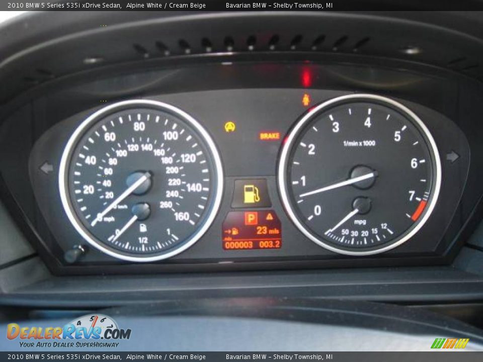 2010 BMW 5 Series 535i xDrive Sedan Alpine White / Cream Beige Photo #16