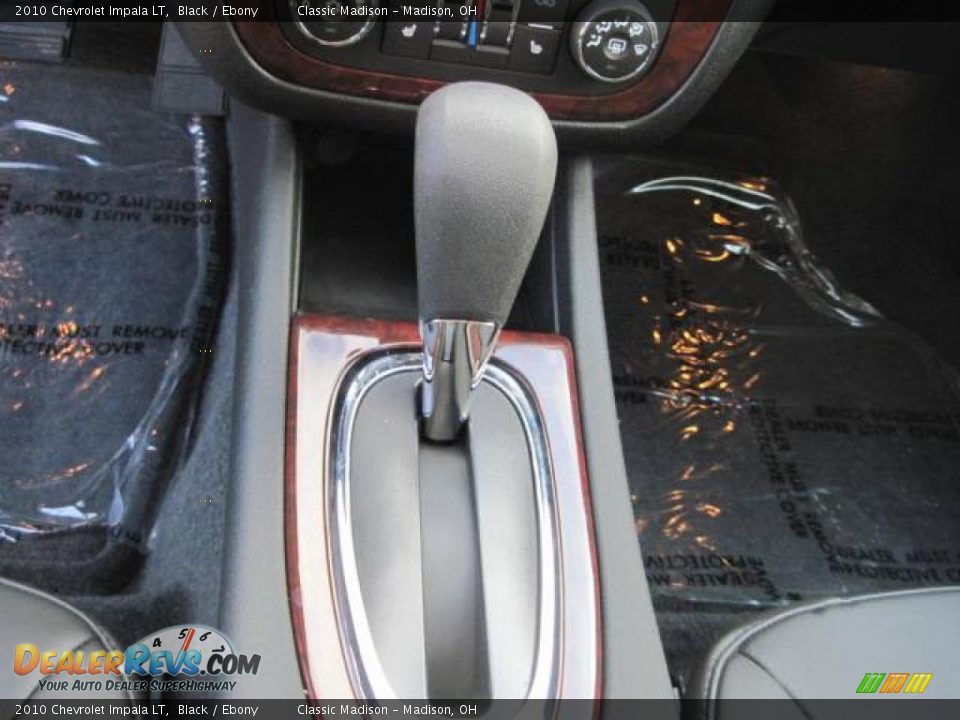 2010 Chevrolet Impala LT Black / Ebony Photo #9