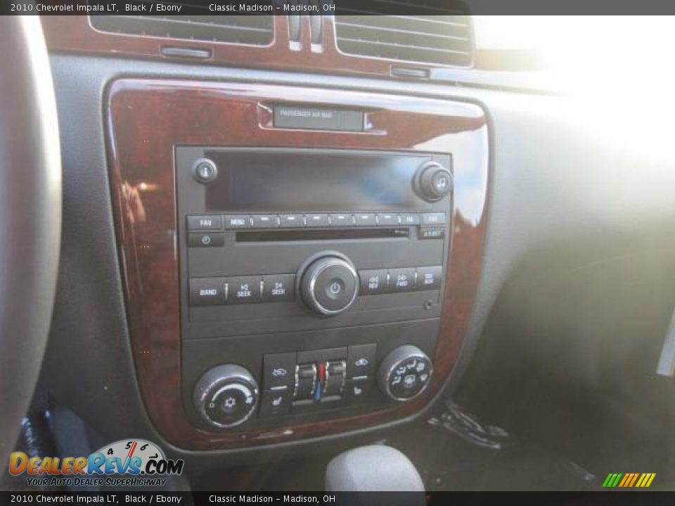 2010 Chevrolet Impala LT Black / Ebony Photo #10