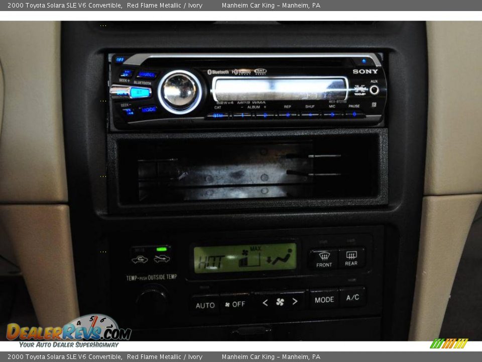 2000 Toyota Solara SLE V6 Convertible Red Flame Metallic / Ivory Photo #17