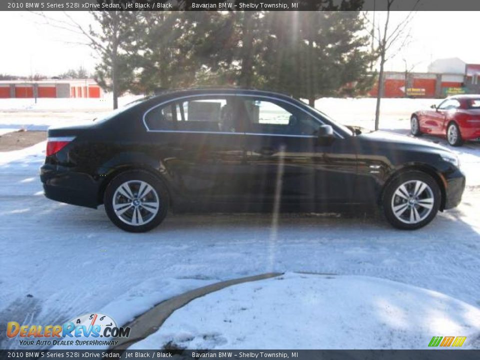 2010 BMW 5 Series 528i xDrive Sedan Jet Black / Black Photo #6