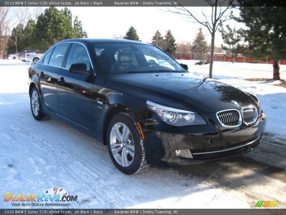 2010 BMW 5 Series 528i xDrive Sedan Jet Black / Black Photo #7