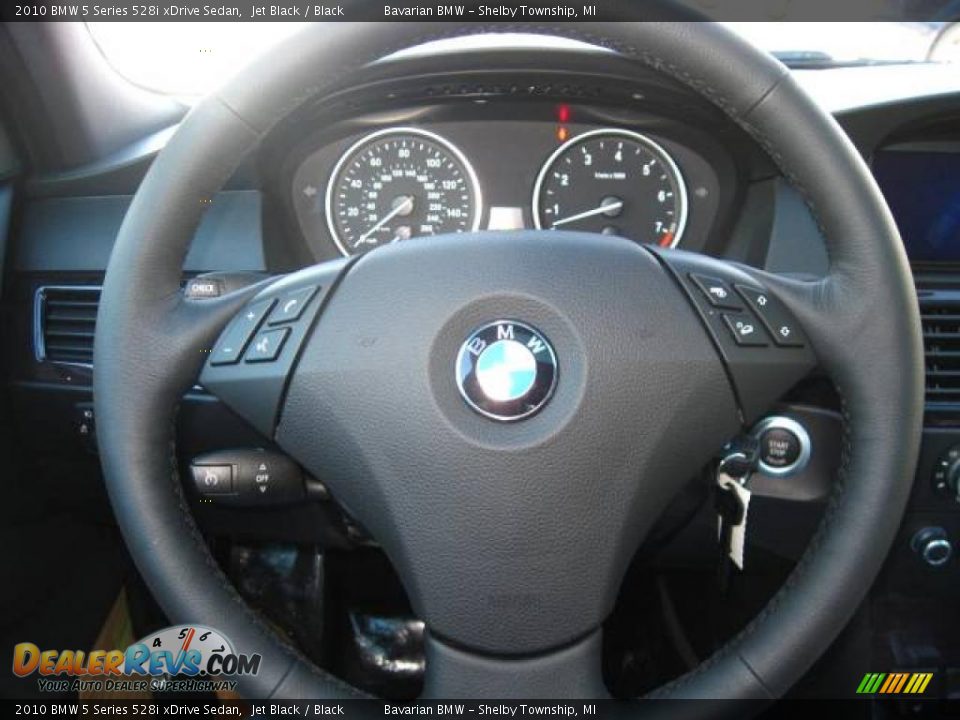 2010 BMW 5 Series 528i xDrive Sedan Jet Black / Black Photo #15