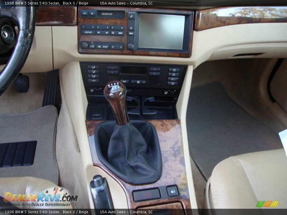 1998 BMW 5 Series 540i Sedan Black II / Beige Photo #10