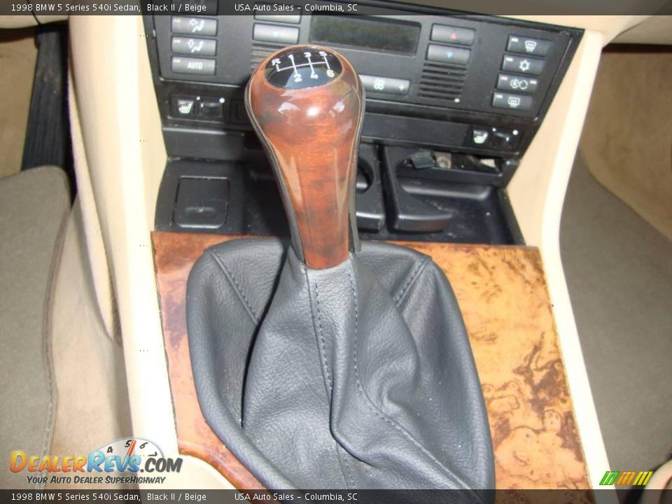 1998 BMW 5 Series 540i Sedan Black II / Beige Photo #21