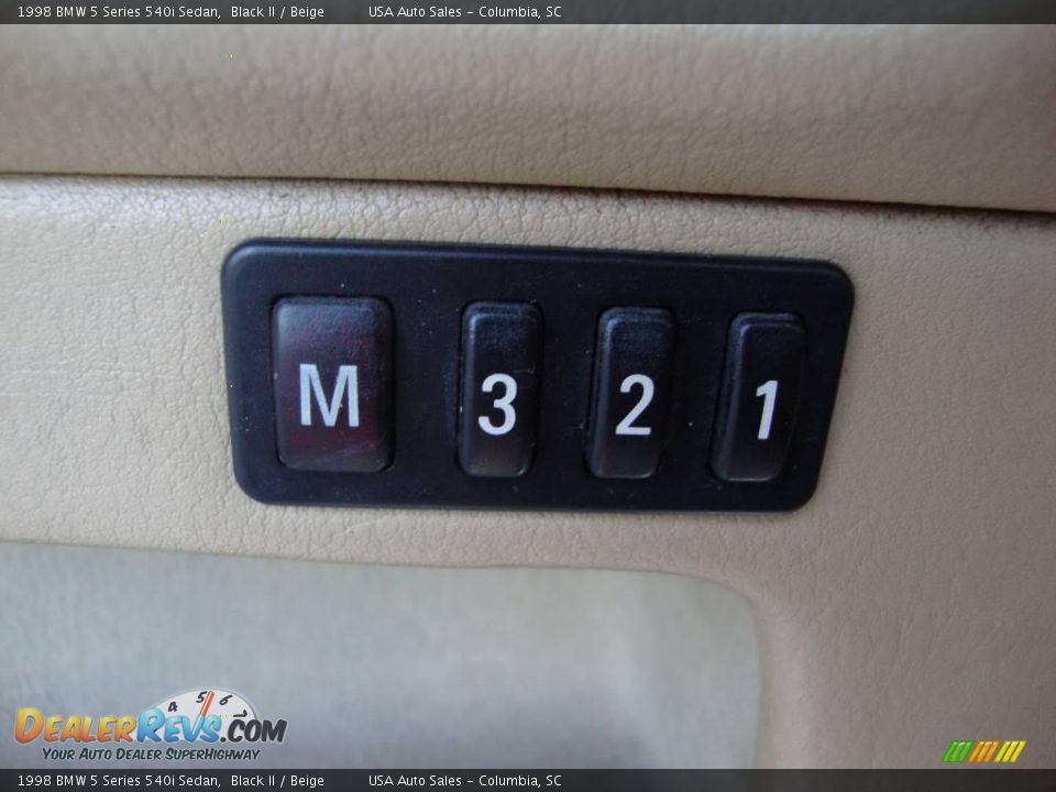 1998 BMW 5 Series 540i Sedan Black II / Beige Photo #25