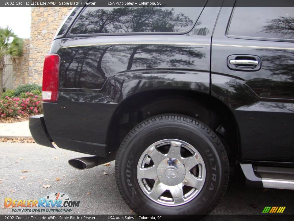 2002 Cadillac Escalade AWD Sable Black / Pewter Photo #20