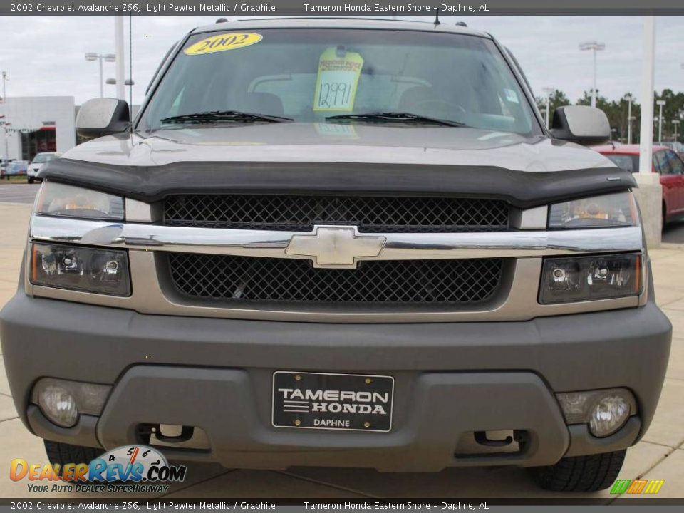 2002 Chevrolet Avalanche Z66 Light Pewter Metallic / Graphite Photo #8