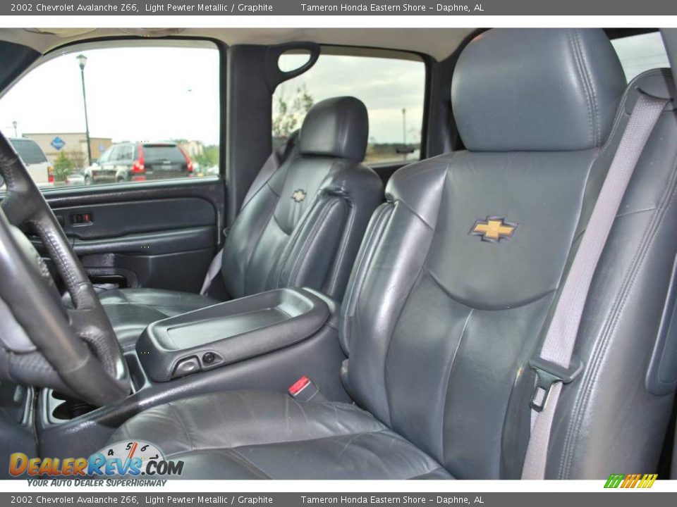 2002 Chevrolet Avalanche Z66 Light Pewter Metallic / Graphite Photo #14
