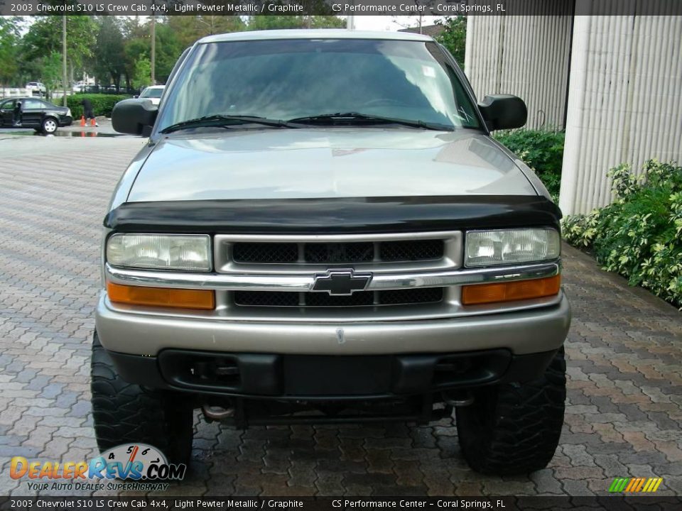 2003 Chevrolet S10 LS Crew Cab 4x4 Light Pewter Metallic / Graphite Photo #4
