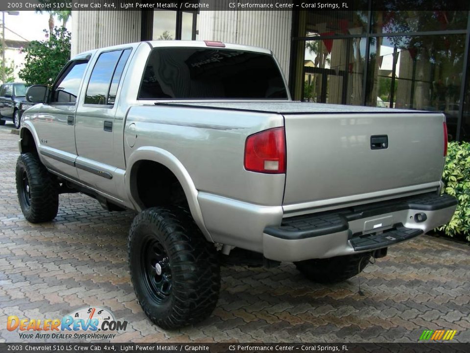 2003 Chevrolet S10 LS Crew Cab 4x4 Light Pewter Metallic / Graphite Photo #6