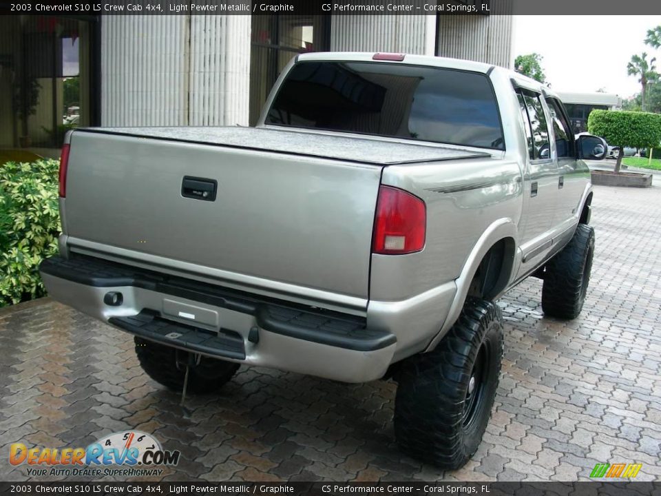 2003 Chevrolet S10 LS Crew Cab 4x4 Light Pewter Metallic / Graphite Photo #7