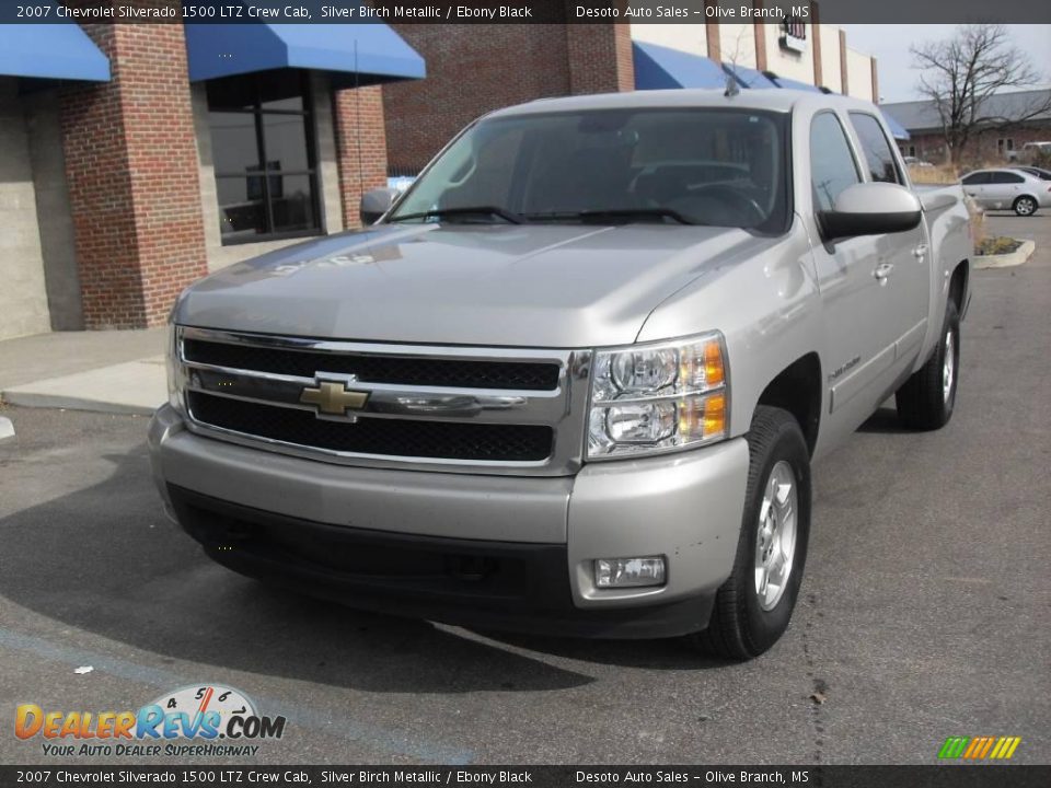 2007 Chevrolet Silverado 1500 LTZ Crew Cab Silver Birch Metallic / Ebony Black Photo #2