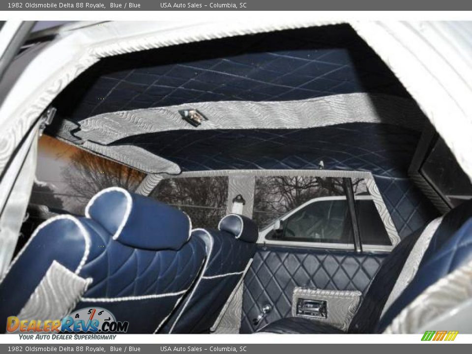 1982 Oldsmobile Delta 88 Royale Blue / Blue Photo #8