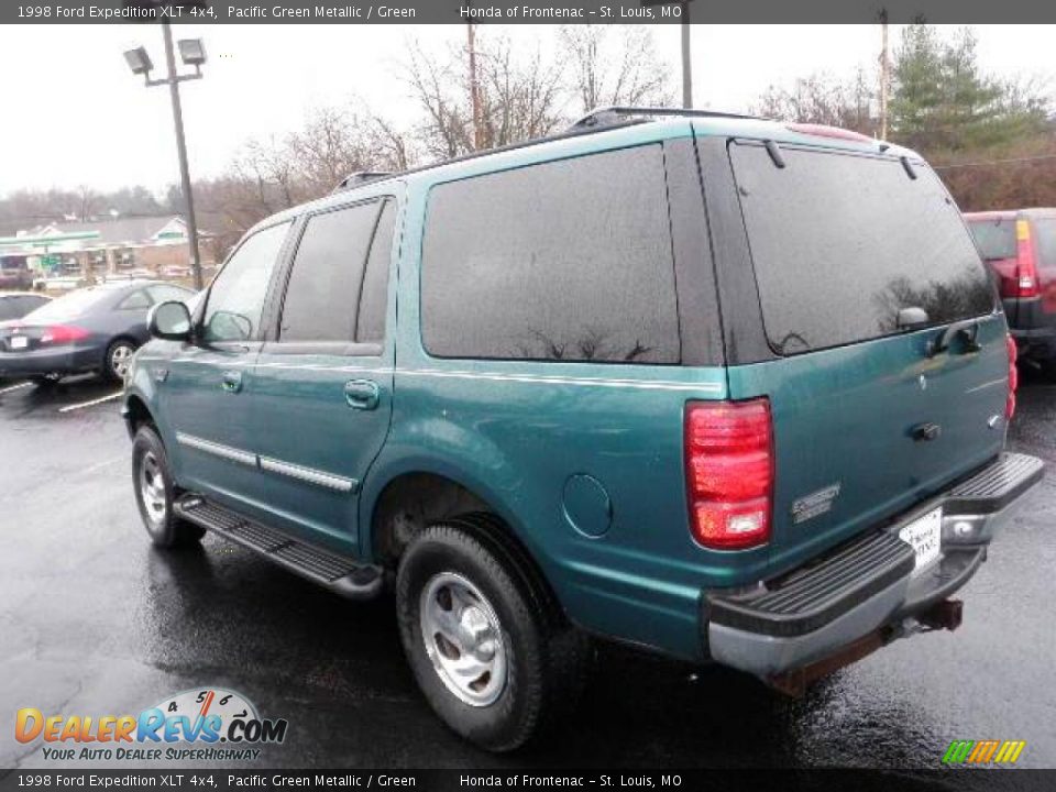 1998 Ford Expedition XLT 4x4 Pacific Green Metallic / Green Photo #2