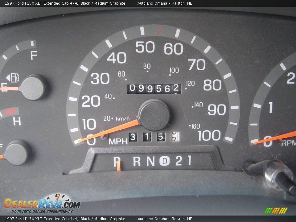 1997 Ford F150 XLT Extended Cab 4x4 Black / Medium Graphite Photo #11