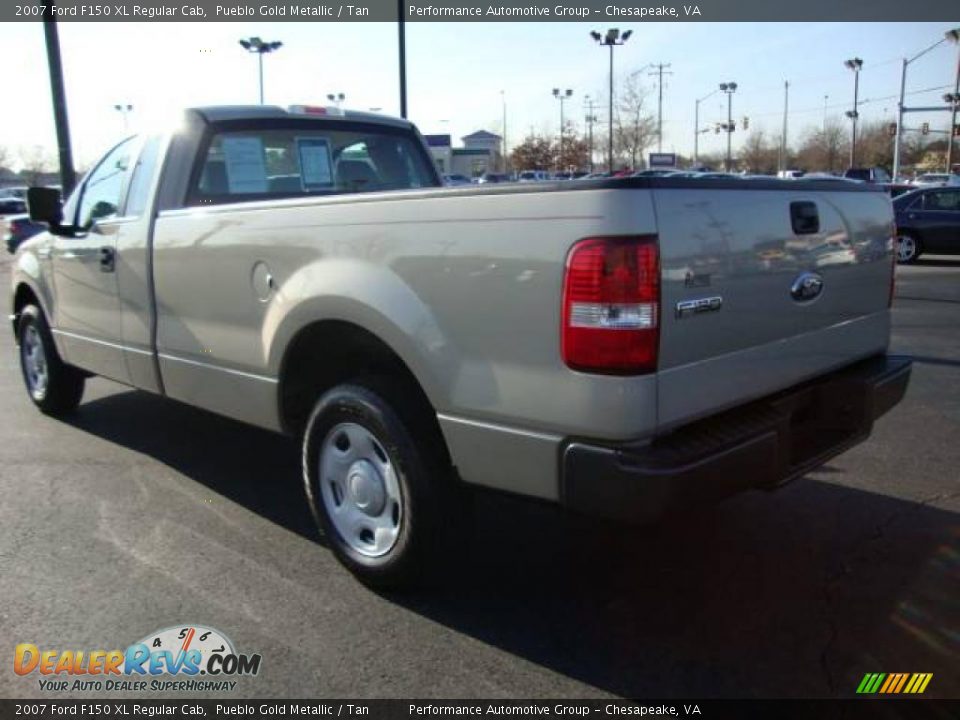 2007 Ford F150 XL Regular Cab Pueblo Gold Metallic / Tan Photo #3