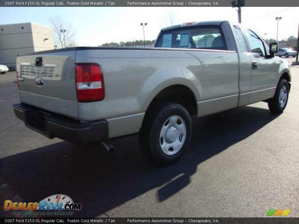 2007 Ford F150 XL Regular Cab Pueblo Gold Metallic / Tan Photo #6