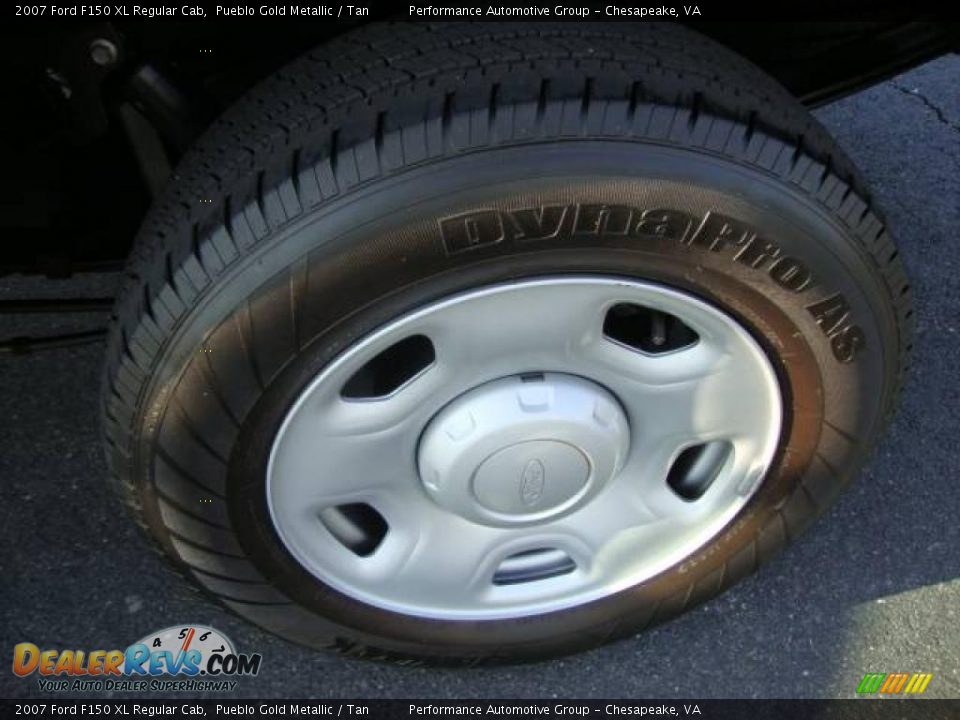 2007 Ford F150 XL Regular Cab Pueblo Gold Metallic / Tan Photo #19