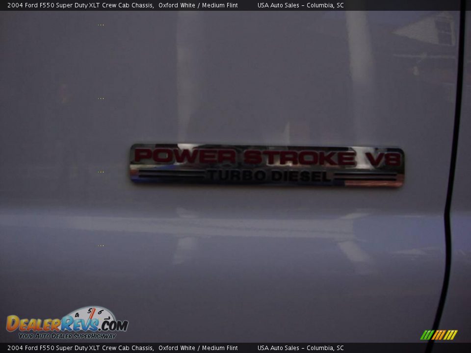 2004 Ford F550 Super Duty XLT Crew Cab Chassis Oxford White / Medium Flint Photo #11