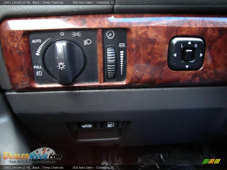 2001 Lincoln LS V8 Black / Deep Charcoal Photo #9