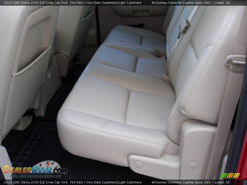 2010 GMC Sierra 1500 SLE Crew Cab 4x4 Fire Red / Very Dark Cashmere/Light Cashmere Photo #13