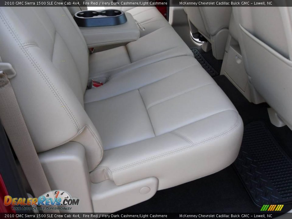 2010 GMC Sierra 1500 SLE Crew Cab 4x4 Fire Red / Very Dark Cashmere/Light Cashmere Photo #16