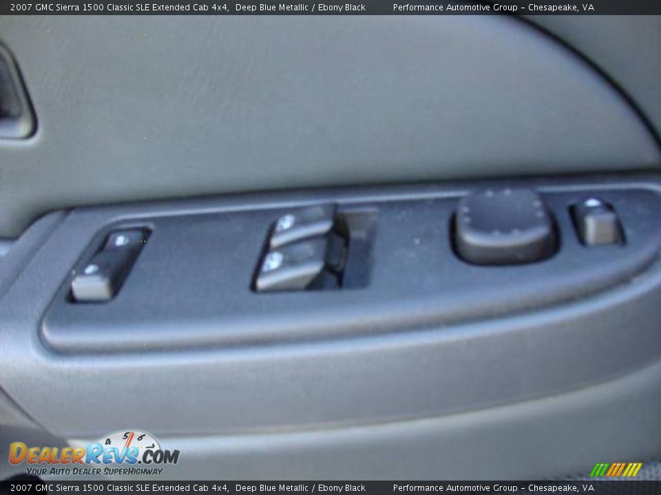 2007 GMC Sierra 1500 Classic SLE Extended Cab 4x4 Deep Blue Metallic / Ebony Black Photo #18