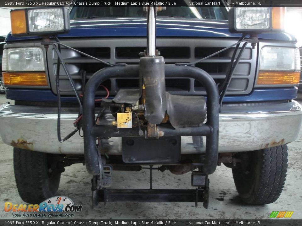 1995 Ford F350 XL Regular Cab 4x4 Chassis Dump Truck Medium Lapis Blue Metallic / Blue Photo #4