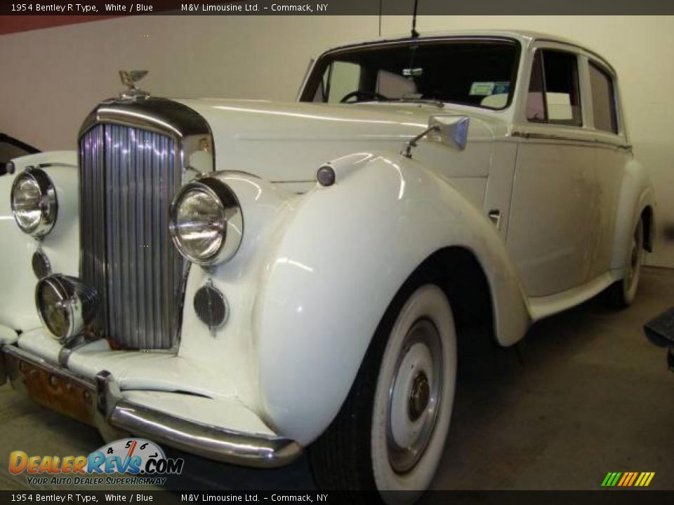 1954 Bentley R Type White / Blue Photo #1