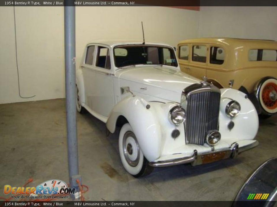1954 Bentley R Type White / Blue Photo #32