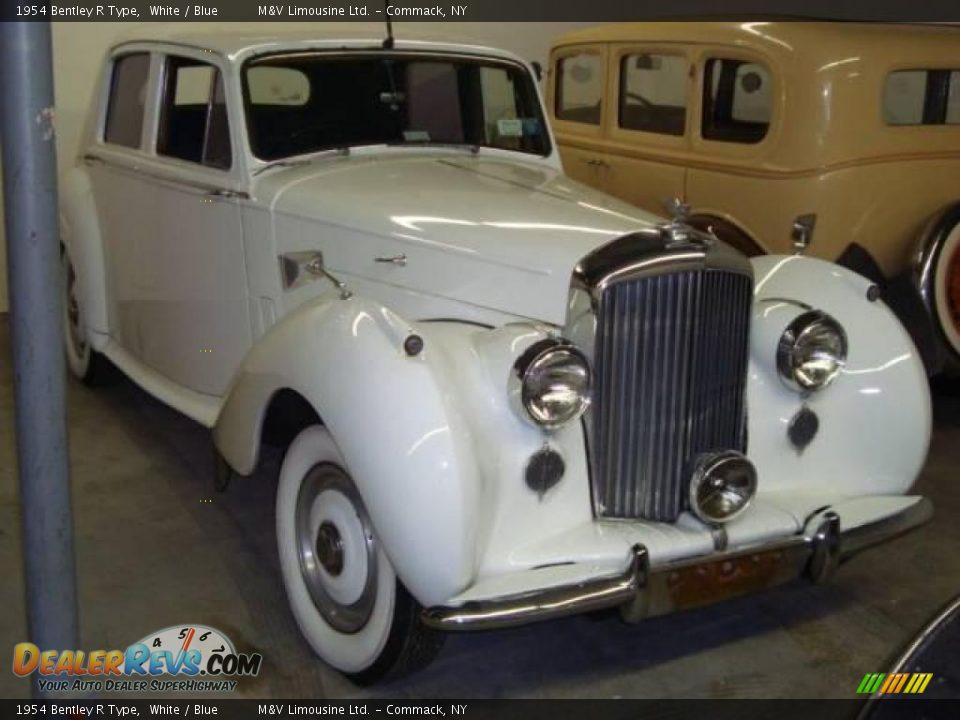 1954 Bentley R Type White / Blue Photo #33