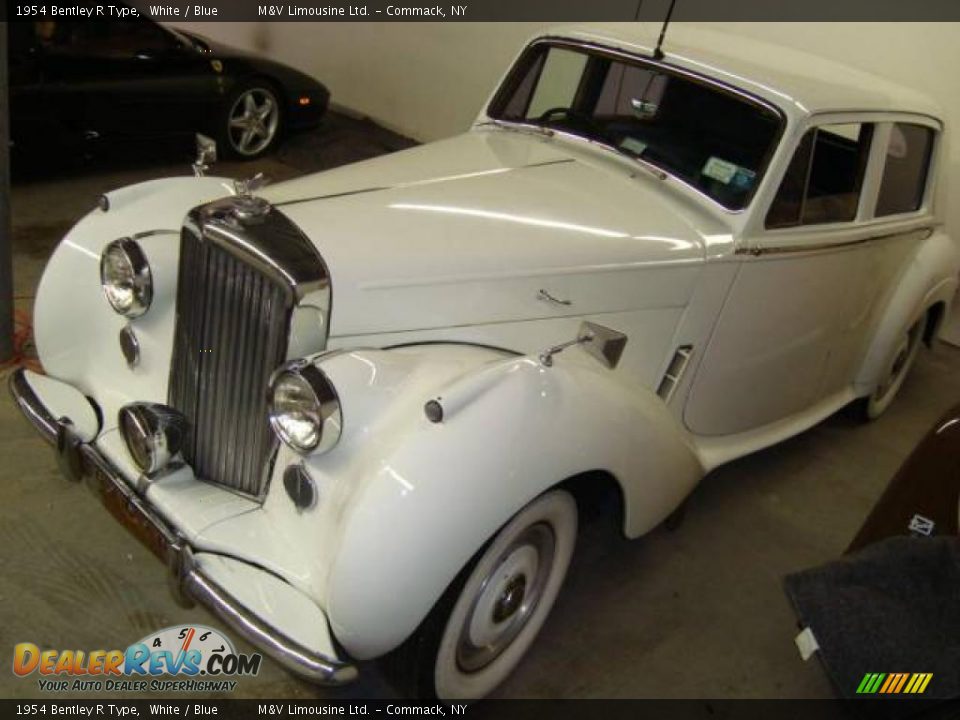 1954 Bentley R Type White / Blue Photo #36