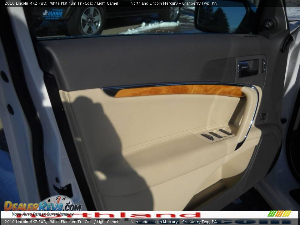 2010 Lincoln MKZ FWD White Platinum Tri-Coat / Light Camel Photo #6