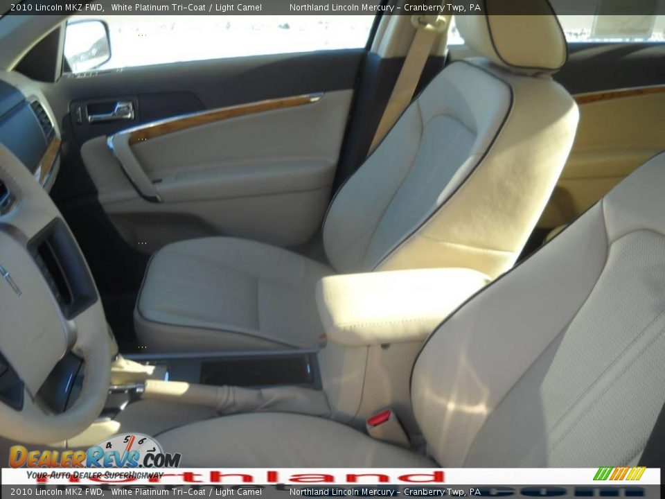 2010 Lincoln MKZ FWD White Platinum Tri-Coat / Light Camel Photo #8