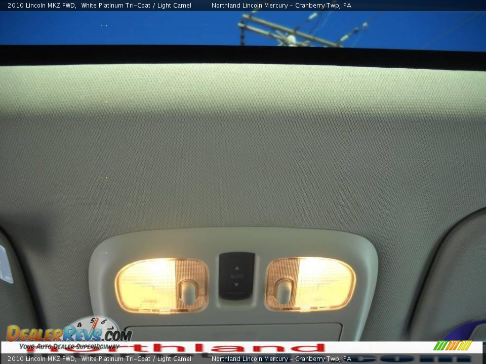 2010 Lincoln MKZ FWD White Platinum Tri-Coat / Light Camel Photo #16