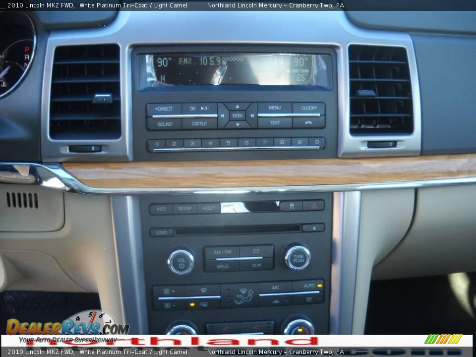 2010 Lincoln MKZ FWD White Platinum Tri-Coat / Light Camel Photo #17
