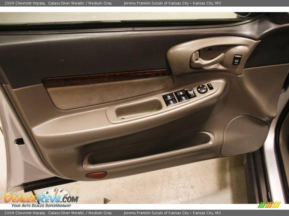 2004 Chevrolet Impala Galaxy Silver Metallic / Medium Gray Photo #12