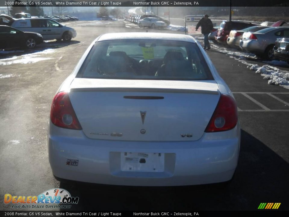 2008 Pontiac G6 V6 Sedan White Diamond Tri Coat / Light Taupe Photo #3