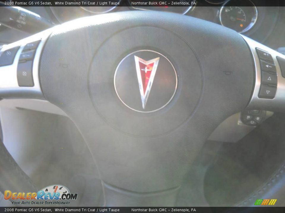 2008 Pontiac G6 V6 Sedan White Diamond Tri Coat / Light Taupe Photo #19