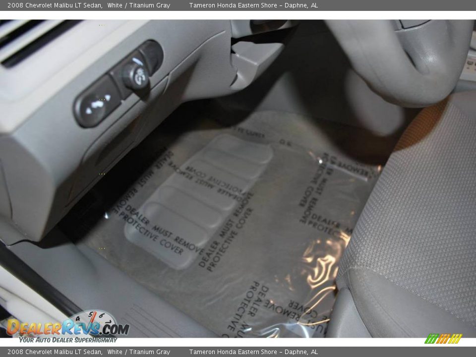 2008 Chevrolet Malibu LT Sedan White / Titanium Gray Photo #16