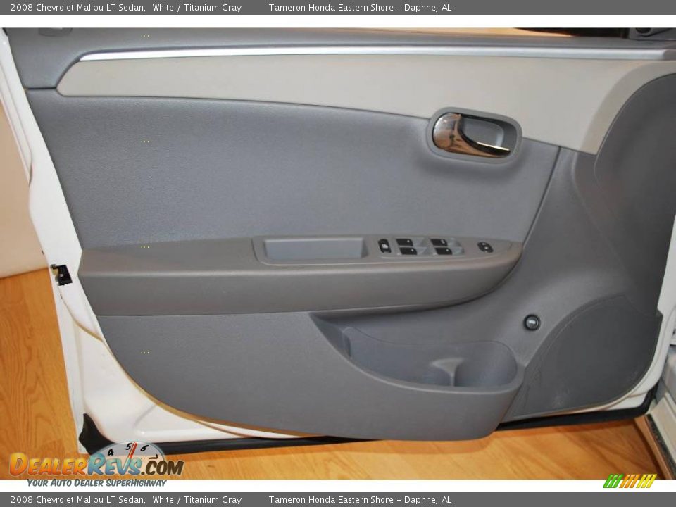 2008 Chevrolet Malibu LT Sedan White / Titanium Gray Photo #17