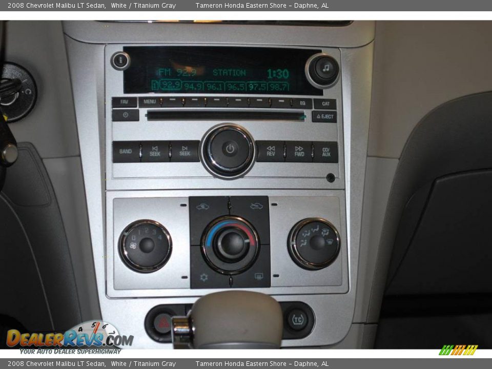 2008 Chevrolet Malibu LT Sedan White / Titanium Gray Photo #20