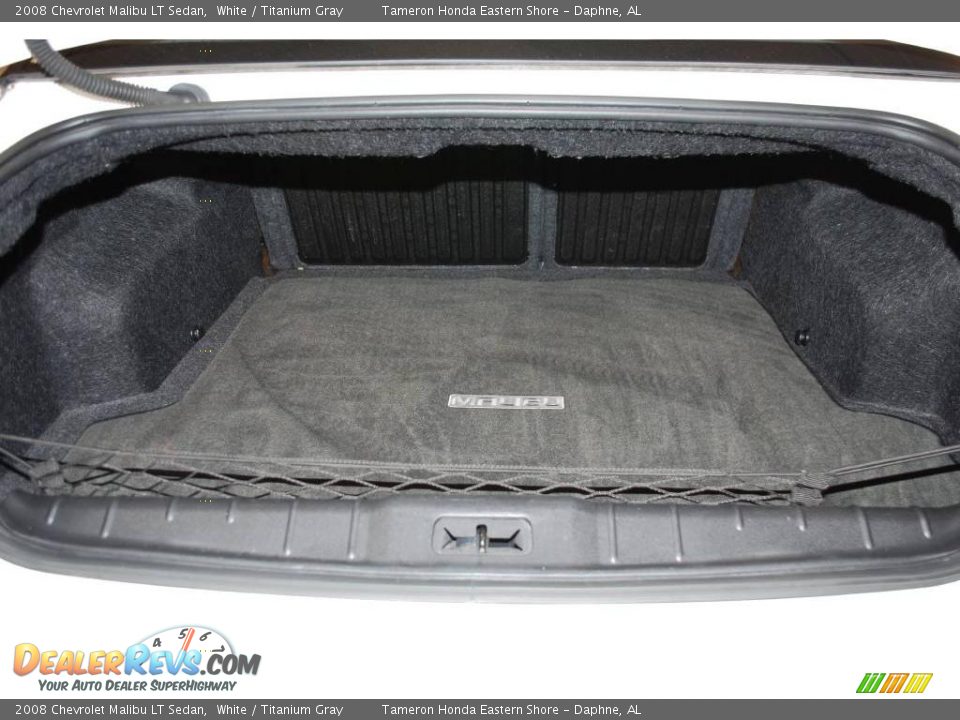 2008 Chevrolet Malibu LT Sedan White / Titanium Gray Photo #24