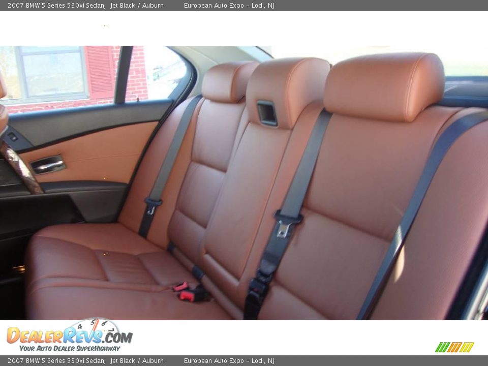 2007 BMW 5 Series 530xi Sedan Jet Black / Auburn Photo #9