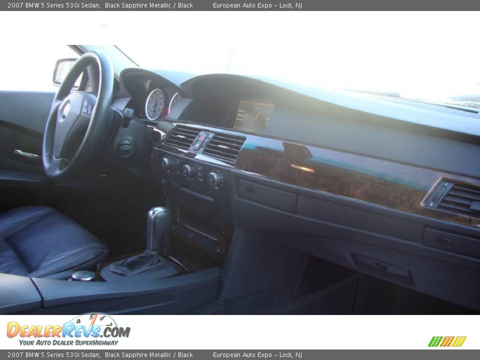 2007 BMW 5 Series 530i Sedan Black Sapphire Metallic / Black Photo #11