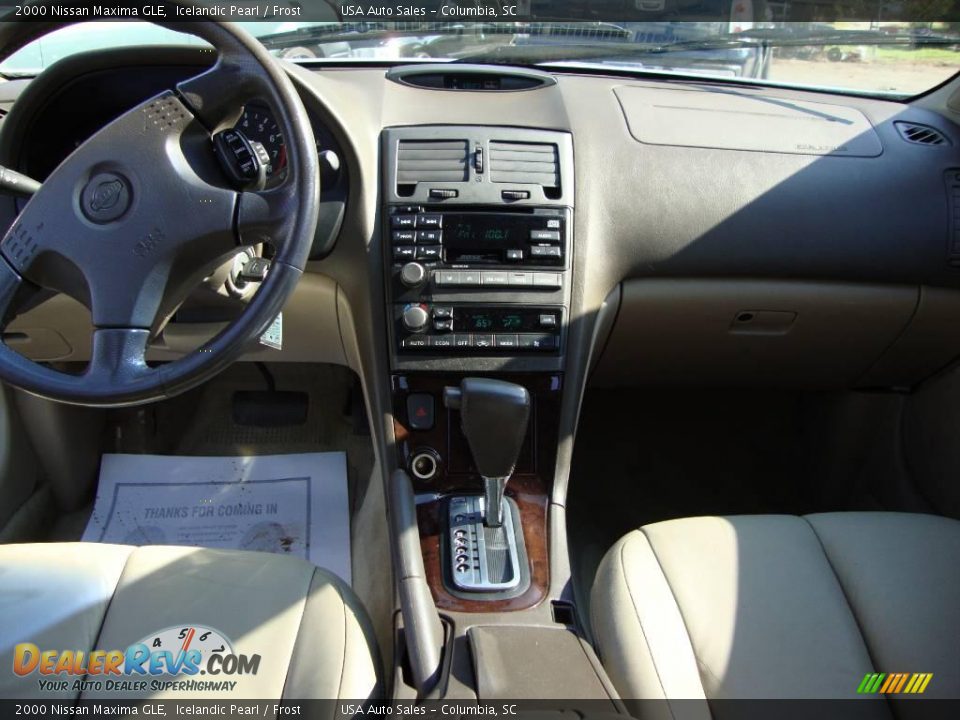 2000 Nissan Maxima GLE Icelandic Pearl / Frost Photo #3
