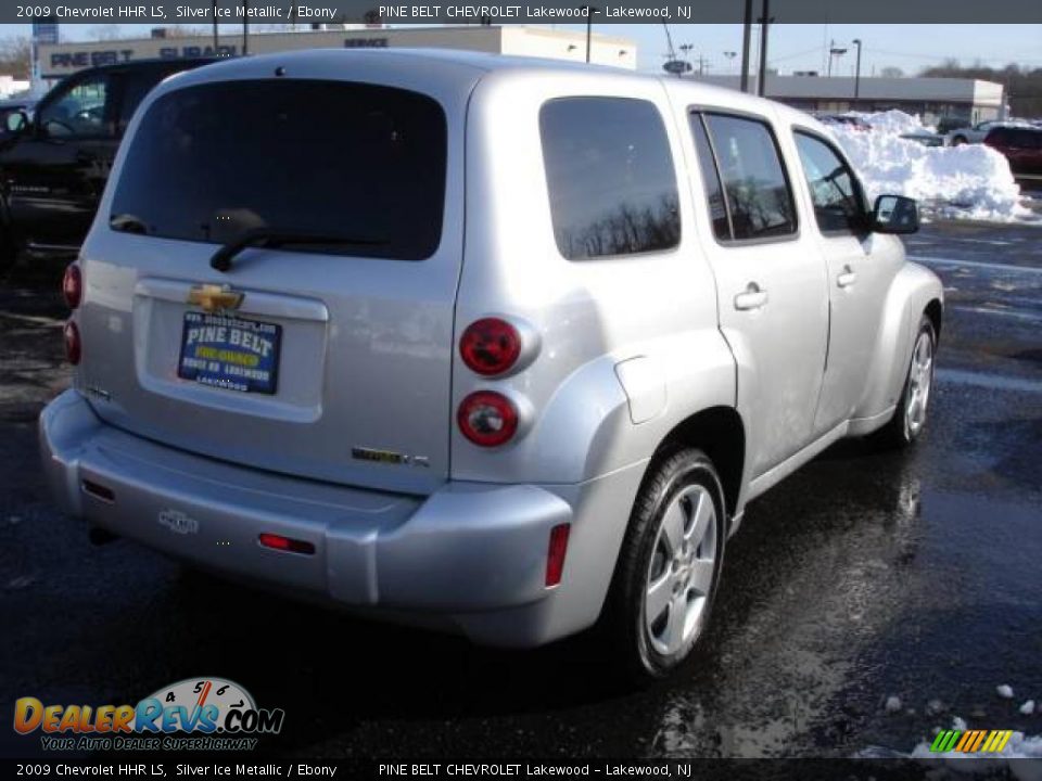 2009 Chevrolet HHR LS Silver Ice Metallic / Ebony Photo #4